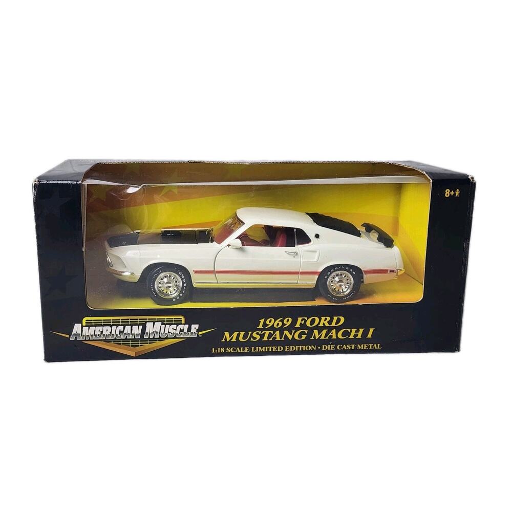 Ertl American Muscle 1:18 1969 Ford Mustang Mach 1 White Diecast New
